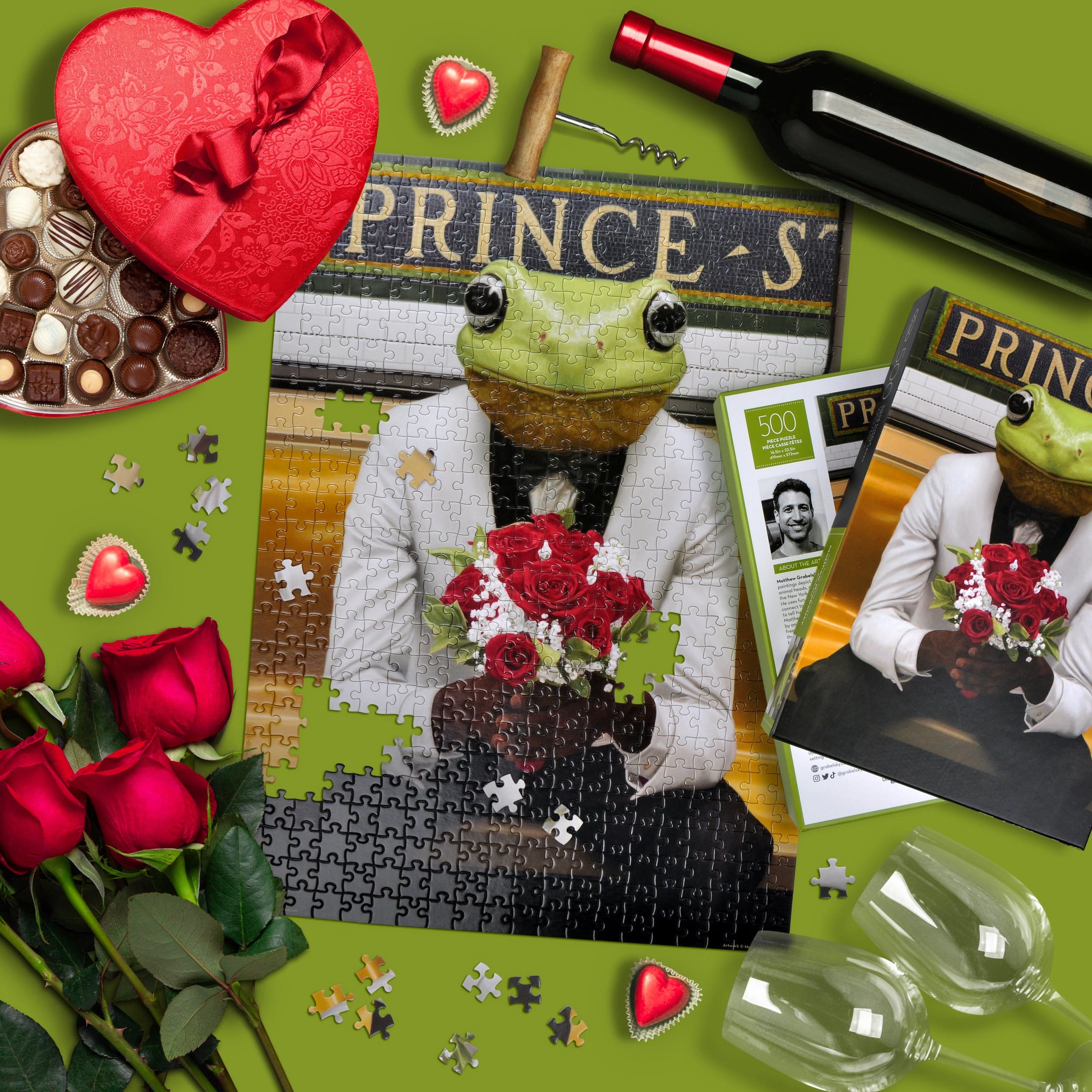 500 PIECE PUZZLE: KISS ME - Image 3